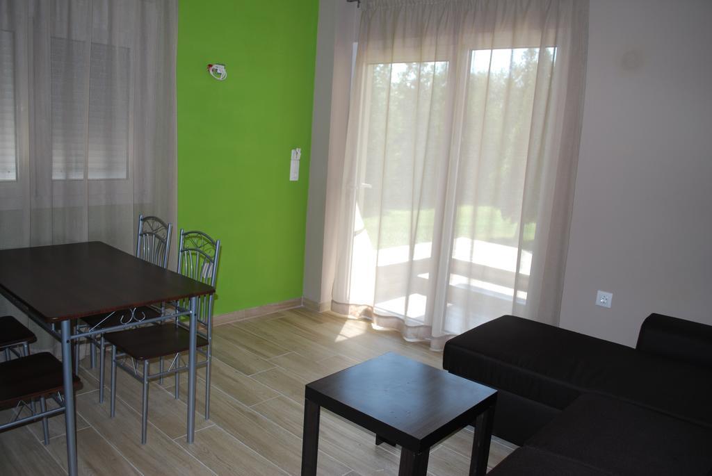 Family House Emerald Λιμενάρια Εξωτερικό φωτογραφία