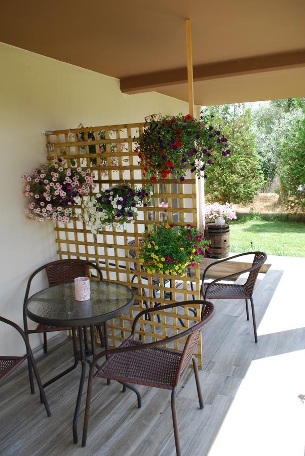 Family House Emerald Λιμενάρια Εξωτερικό φωτογραφία